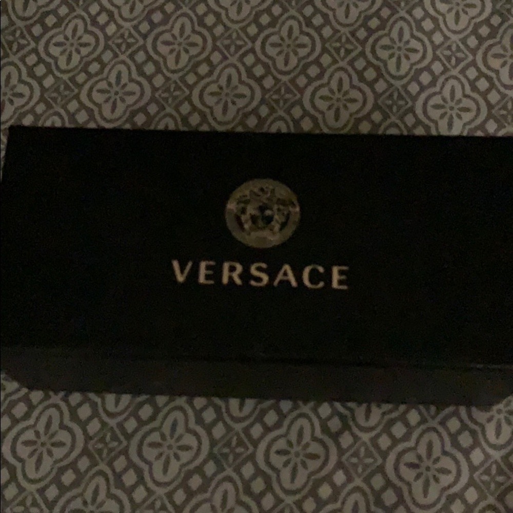 Versace son glasses